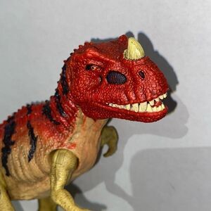 Mattel Jurassic Park Fallen Kingdom Roarivores Ceratosaurus Dinosaur Figure